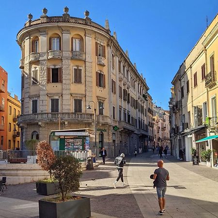 Pley Cagliari Boutique Rooms Exteriér fotografie